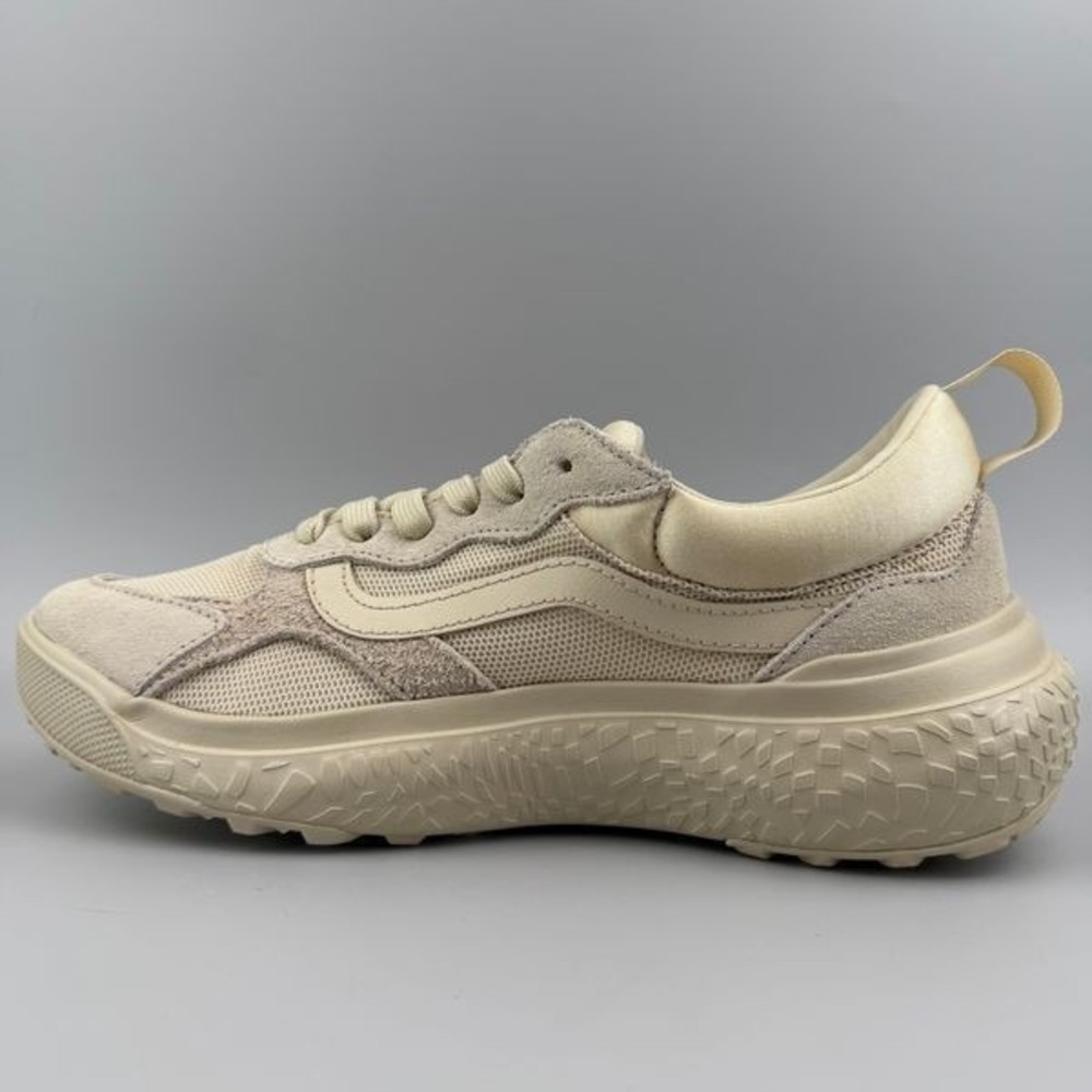 Vans UltraRange Neo VR3 Men Size 9 Tan Shoes Sneakers NEW - Picture 2 of 6